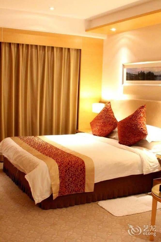 Yuyao Yonghegong Hotel Εξωτερικό φωτογραφία